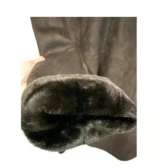 - Coldwater Creek Ultra Plush Hooded Coat in Brown, Size L,  NWT - Picture 2 of 9